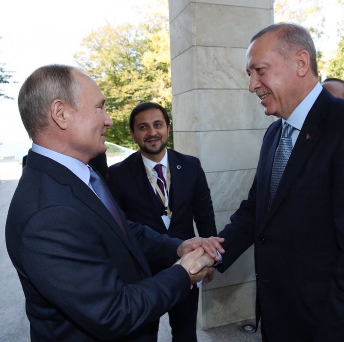 Erdoğan ile Putin'in samimiyeti dikkatlerden kaçmadı