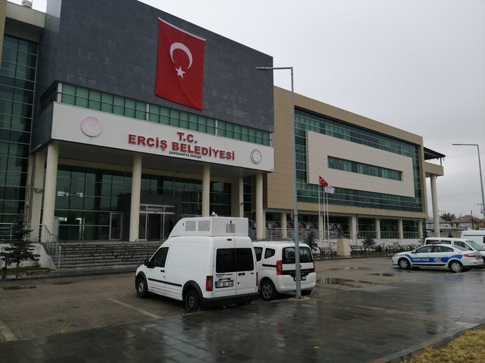HDP'li 4 belediyeye kayyum ataması yapıldı