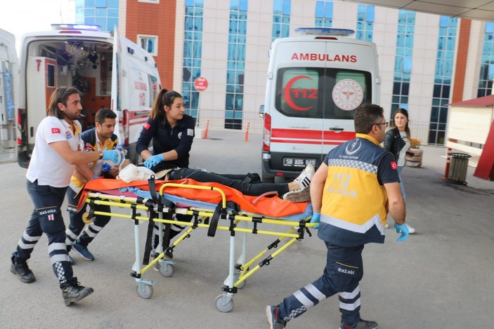 Sivas'ta liselilerin kavgasında 1 öğrenci öldü