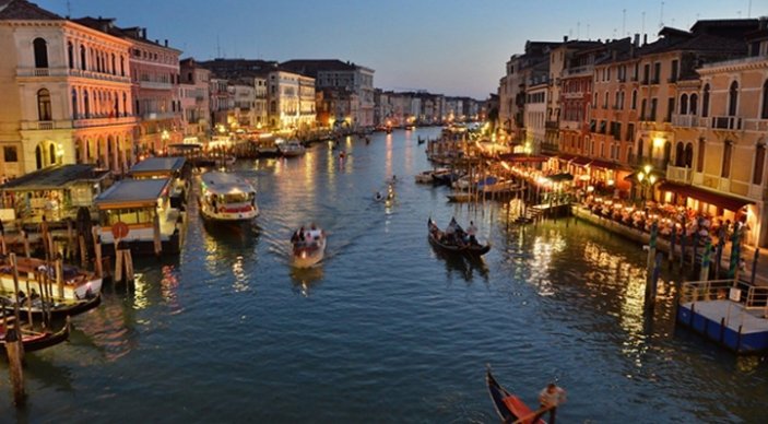 Venedik, turistlerden 8 euro giriş ücreti alacak