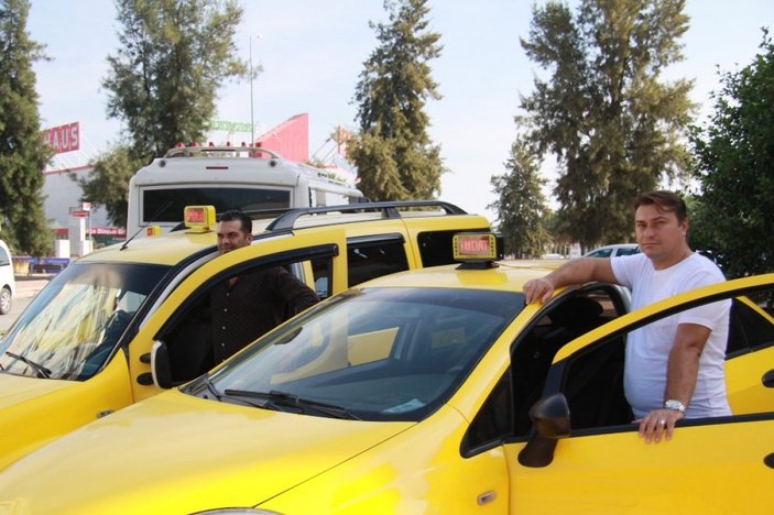 Antalya'da takside tepe lambasına polis imdat özelliği