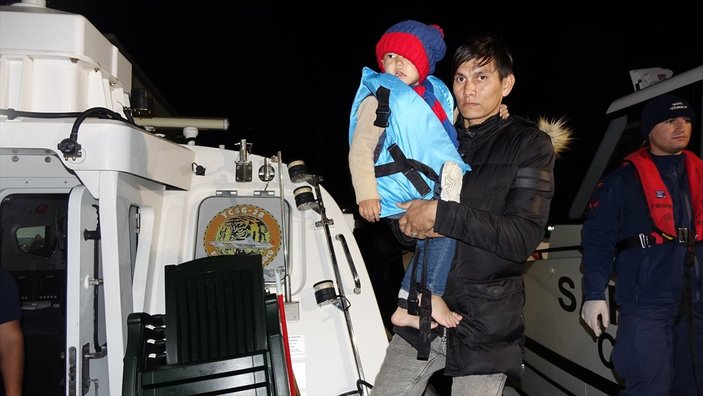 Çanakkale'de düzenlenen operasyonda 96 göçmen yakalandı