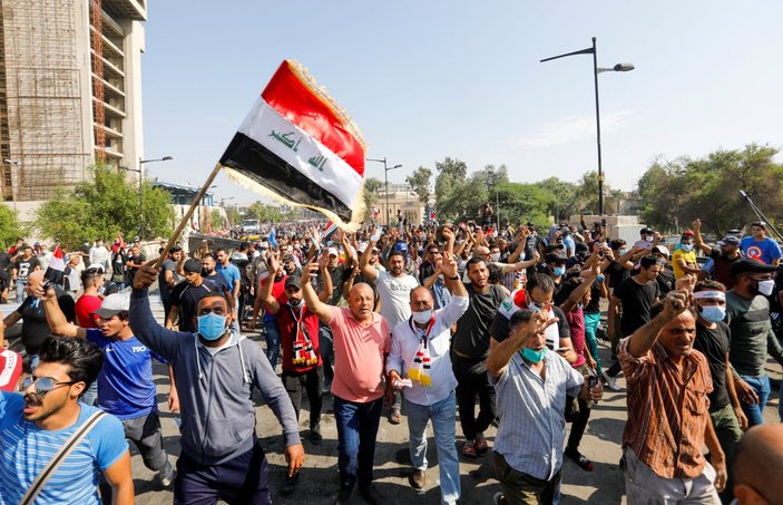 Protestoların devam ettiği Irak'ta meclis toplanamadı