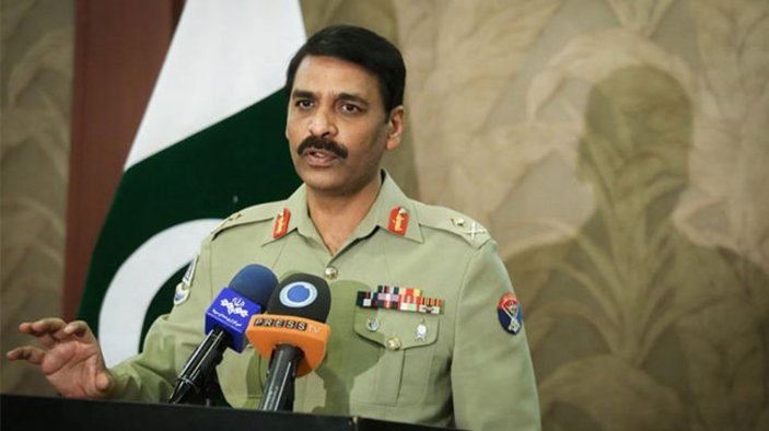 Pakistan Keşmir'de 60 Hint askeri öldürüldü