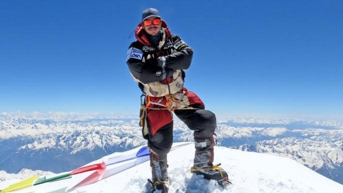 Nepalli dağcı rekor kırdı