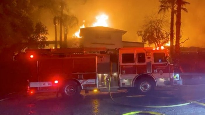 Kaliforniya'daki orman yangınları durdurulamıyor
