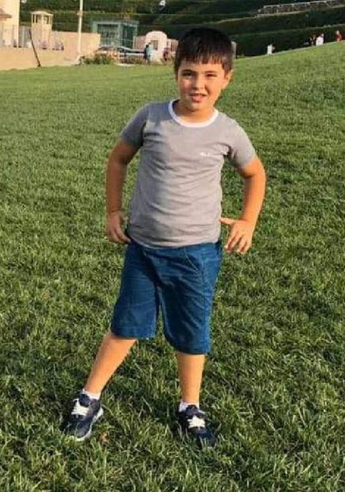7 yaşındaki çocuk top oynarken kalp krizinden öldü