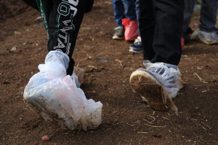 Adana'da öğrencilerin okul yolu çilesi