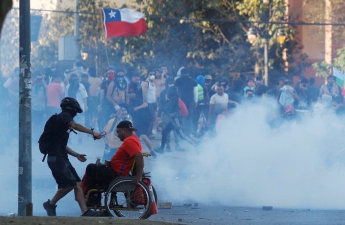 Şili eylemcileri direniş mesajı veriyor