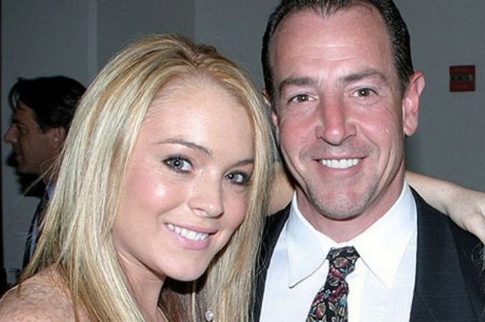 Lindsay'nin babası, kızının prensle aşk yaşadığını kabul etti