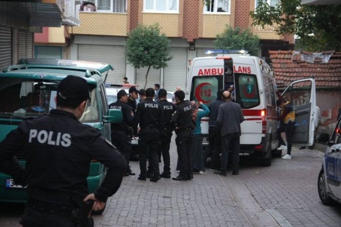 Zeytinburnu'nda aile arası mülk kavgası: 3 yaralı