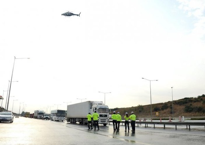 Adana'da hava destekli trafik denetimi
