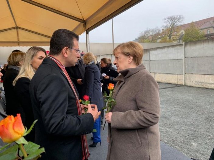 Ekrem İmamoğlu, Angela Merkel'le sohbet etti