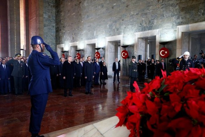 Türkiye, Mustafa Kemal Atatürk'ü anıyor