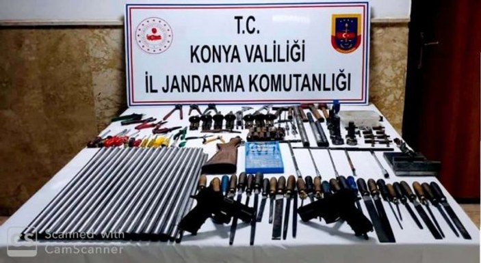 Konya'da kaçak silah atölyesine baskın