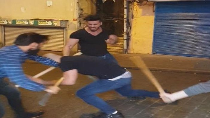 Taksim'de eğlence mekanı çıkışı kavga
