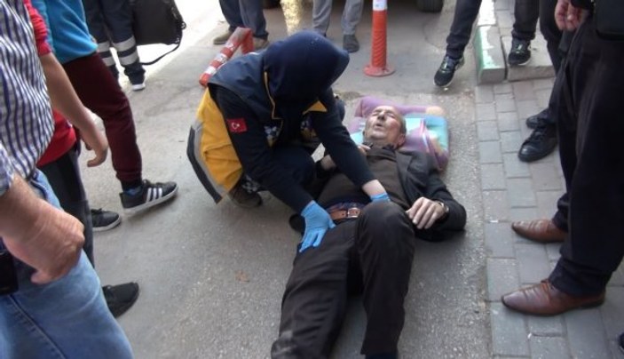 Bursa'da yaşlı adamın ayağını kırıp kaçtı