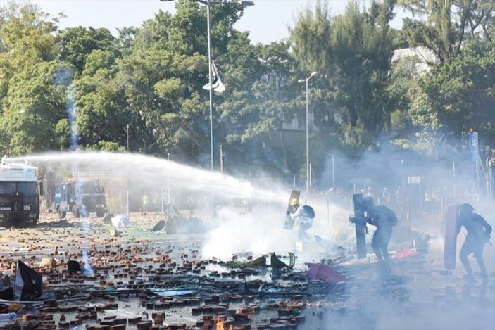 Hong Kong'da halk, yerel seçime gidiyor