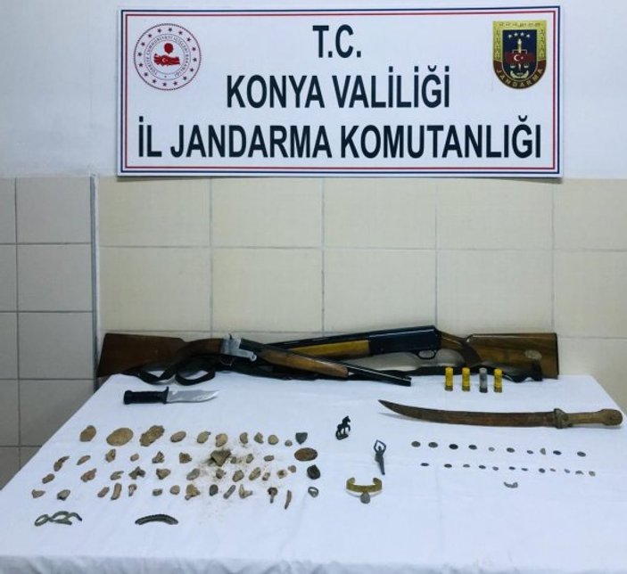 Konya'da 3 kişi tarihi eserlerle yakalandı