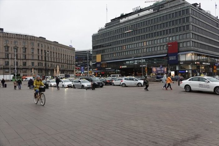 Finlandiya'da grev hayatı olumsuz etkilemeye başladı