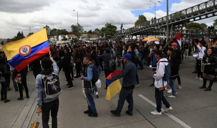 Kolombiya'daki protestolar sürüyor: 4 ölü