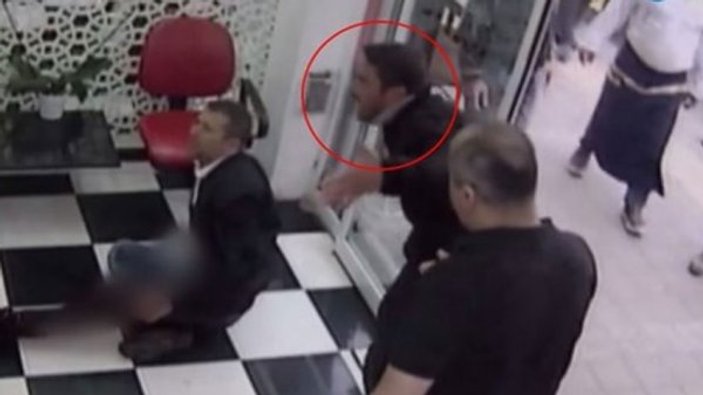 İstanbul'da değnekçi bu kez iki kişiyi bıçakladı