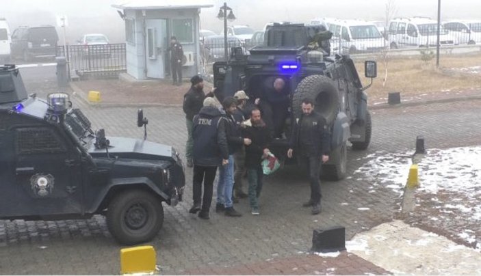 Kars'ta PKK operasyonu: 9 gözaltı