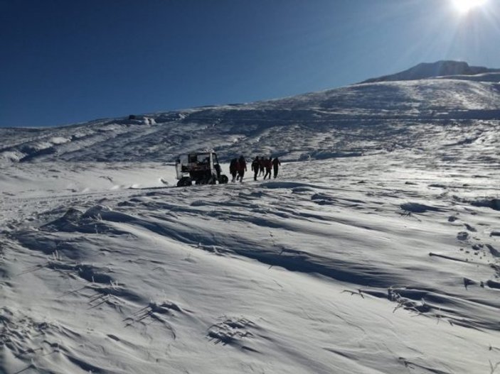 Uludağ'da kaybolan dağcıların ayak izleri bulundu