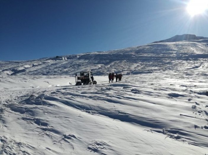 Uludağ'da kaybolan dağcıların ayak izleri bulundu