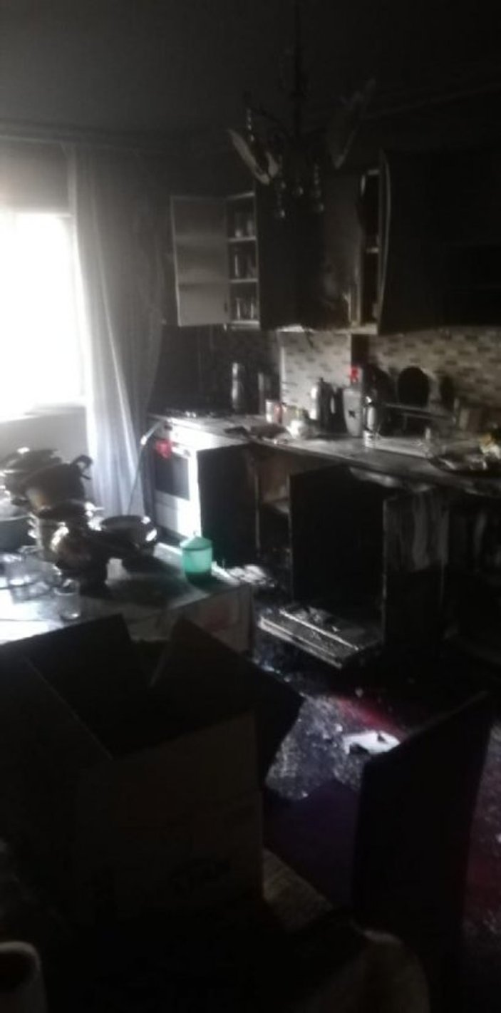 Bursa'da şizofreni hastası kadın evini yaktı