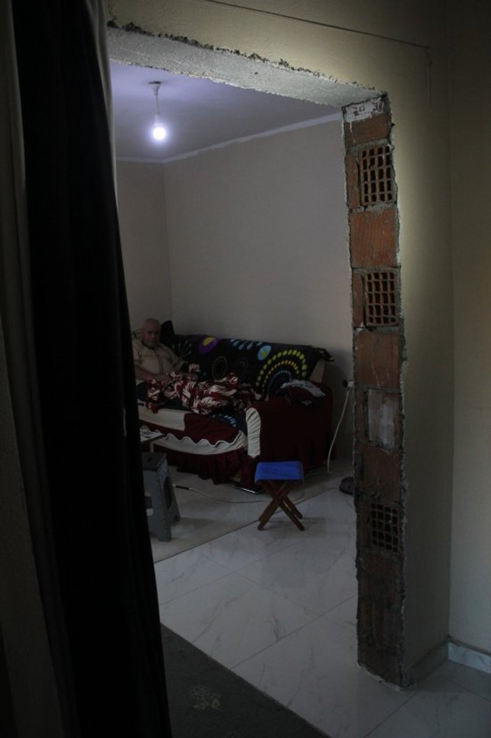 Adana'da yatalak kanser hastasının nafaka çilesi