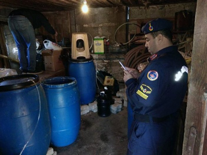 Muğla'da samanlıkta alkol üretimi yapan 1 kişi yakalandı