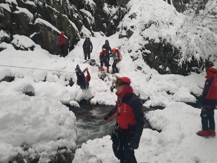 Uludağ’da kaybolan dağcıları arama çalışmaları devam ediyor