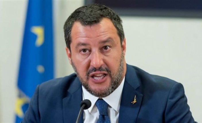 Salvini, içinde Türk fındığı var diye Nutella yemiyor