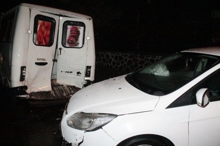 Diyarbakır'da zincirleme trafik kazasında 5 kişi yaralı