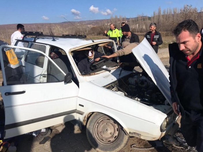 Kütahya'da trafik kazası: 8 yaralı