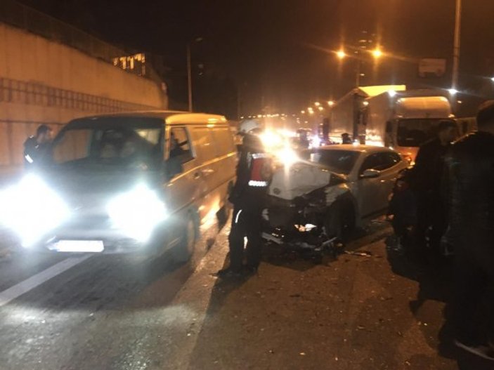 Şile'de makas atan sürücü zincirleme kazaya sebep oldu