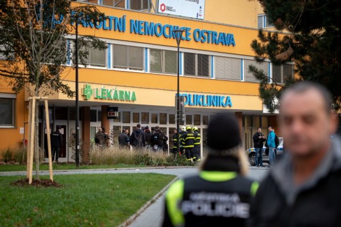 Çekya'da hastaneye silahlı saldırı düzenlendi
