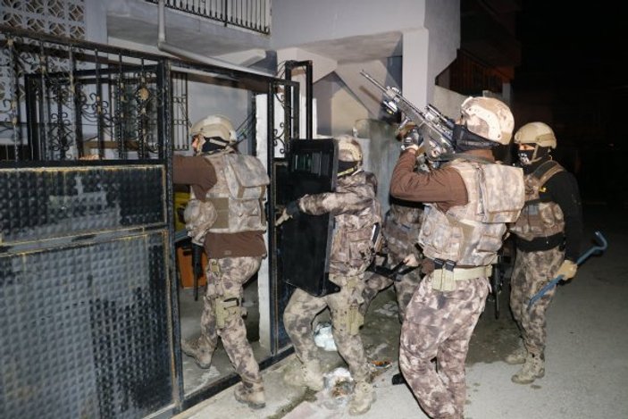 Adana'da DEAŞ üyelerine şafak operasyonu
