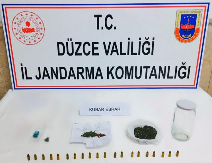 Düzce'de uyuşturucu tacirlerine operasyon