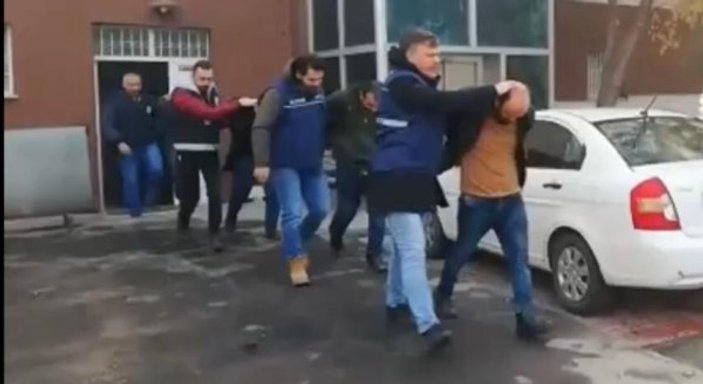 Aksaray'da göçmen kaçakçılarına operasyon: 5 tutuklama