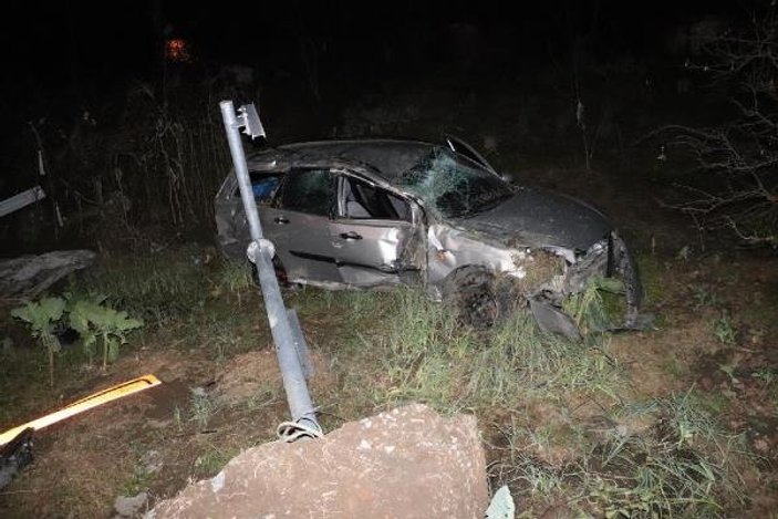 Zonguldak'ta sürücüsü alkollü olan araç dereye uçtu