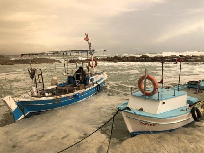 Antalya'da balıkçılar nöbete