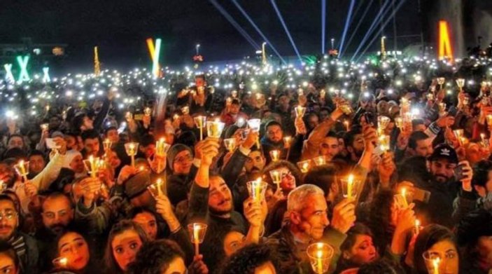 Suriye'de düzenlenen Noel partisi