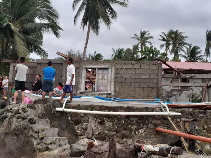 Filipinler’de Phanfone Tayfunu: 16 ölü 150 kayıp