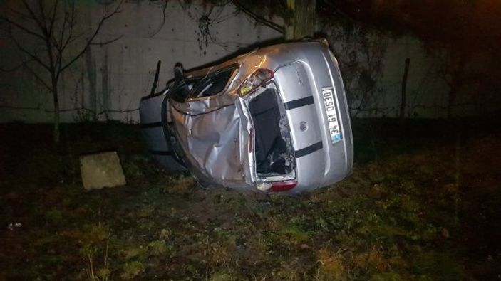 i Karabük'te araç 35 metreden boş araziye düştü