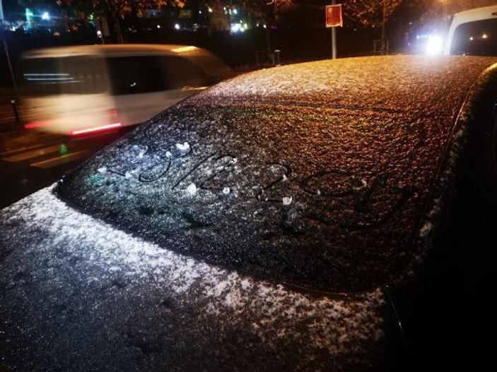 İstanbul'da kar yağışı başladı