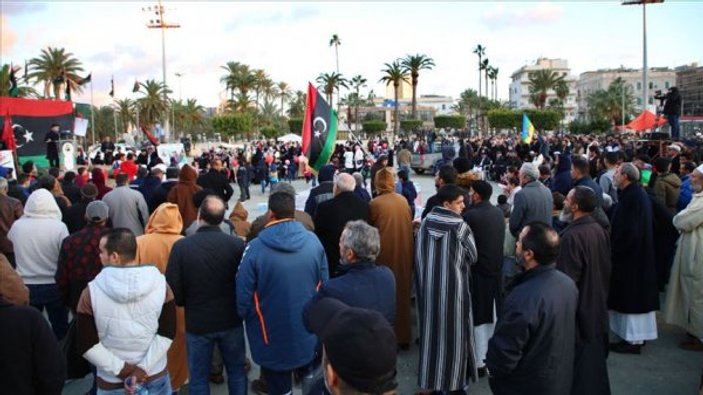 Libyalılar Türkiye'nin tezkere kararını kutladı