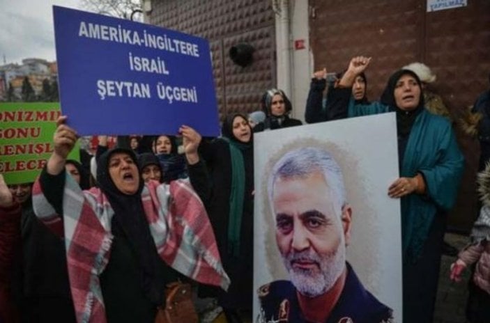 İstanbul'da Kasım Süleymani protestosu
