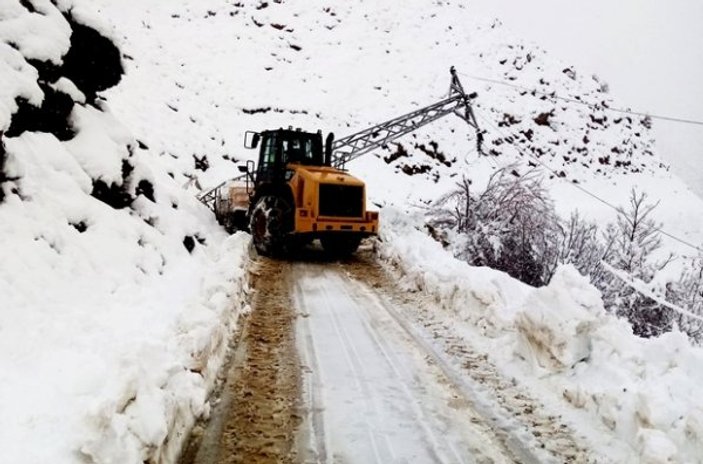 Malatya'da kar nedeniyle 103 mahalle ulaşıma kapalı